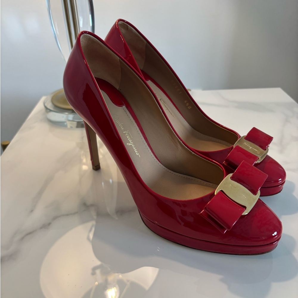Salvatore Ferragamo Red Patent Leather Heels with Bow Detail